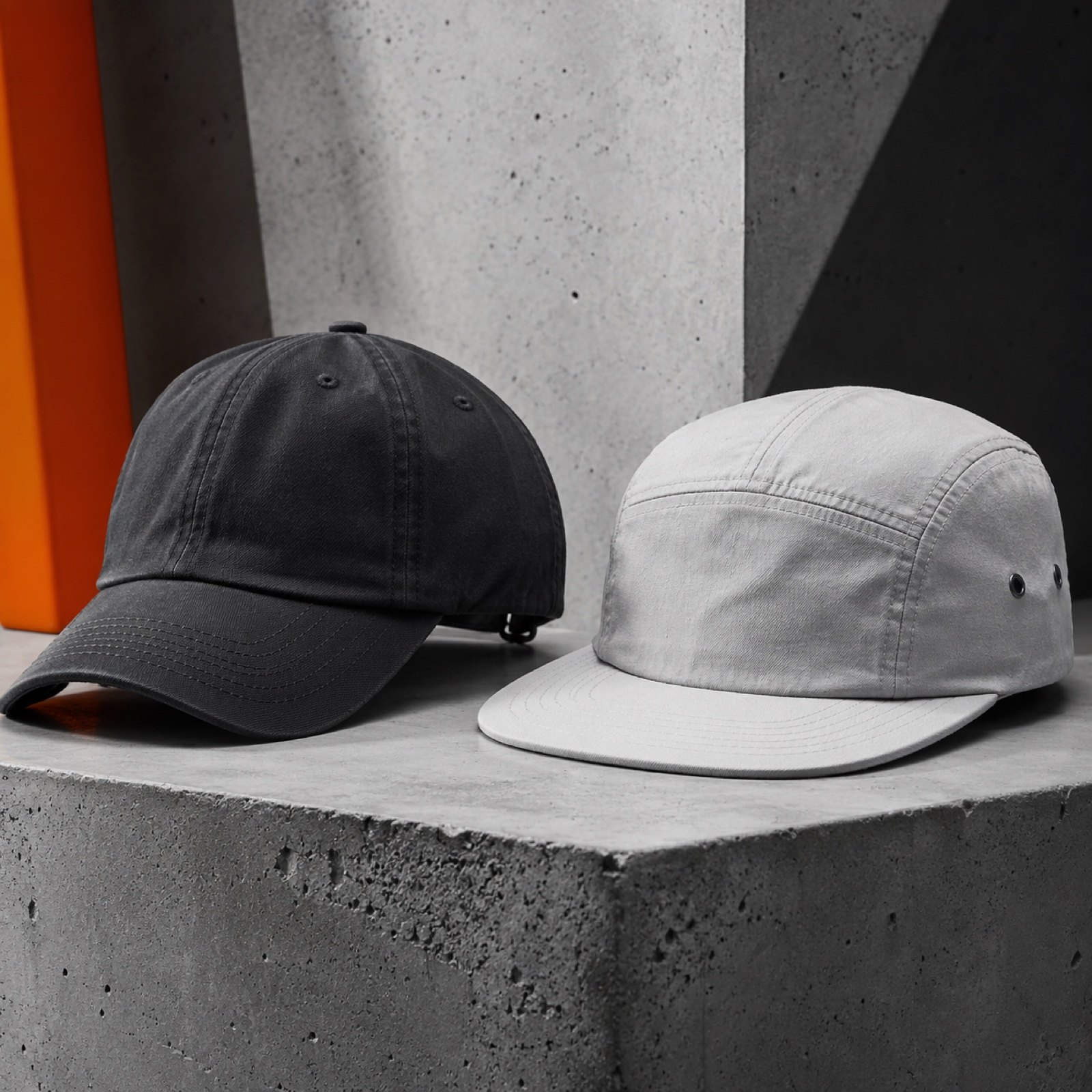 Folded caps from the SH SNEAKERS range