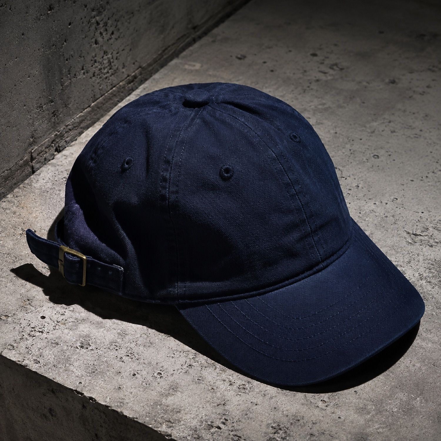 Rift low crown cap — Caps by SH SNEAKERS. product photograph on a white background.