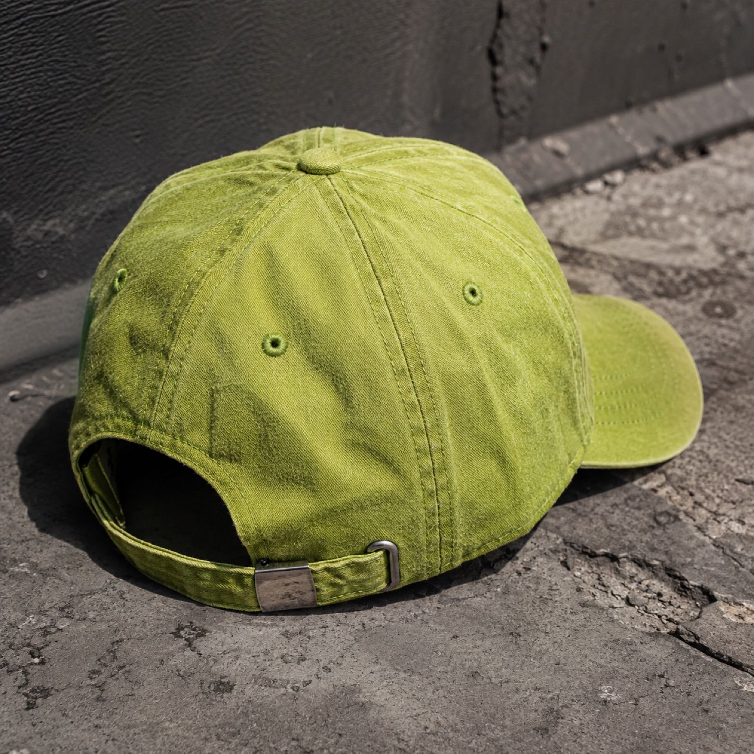 Core five panel cap — Caps by SH SNEAKERS. close detail of the fabric and finish.