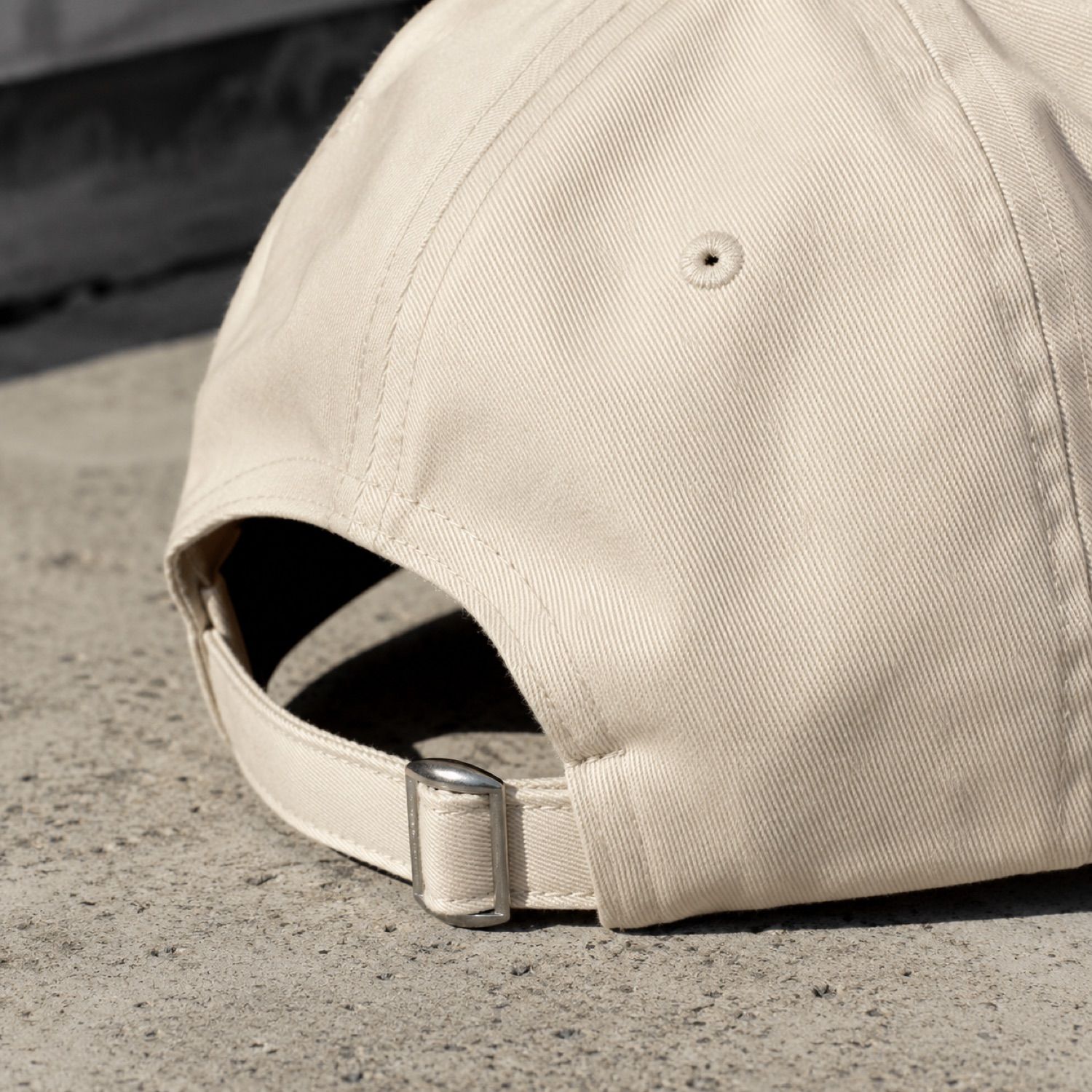 Signal washed twill cap — Caps by SH SNEAKERS. close detail of the fabric and finish.