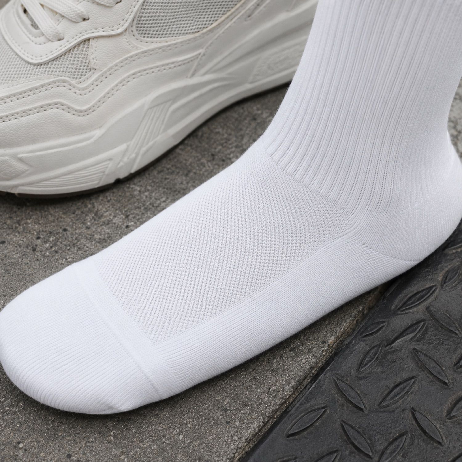 Switch rib crew sock — Statement Socks by SH SNEAKERS. close detail of the fabric and finish.