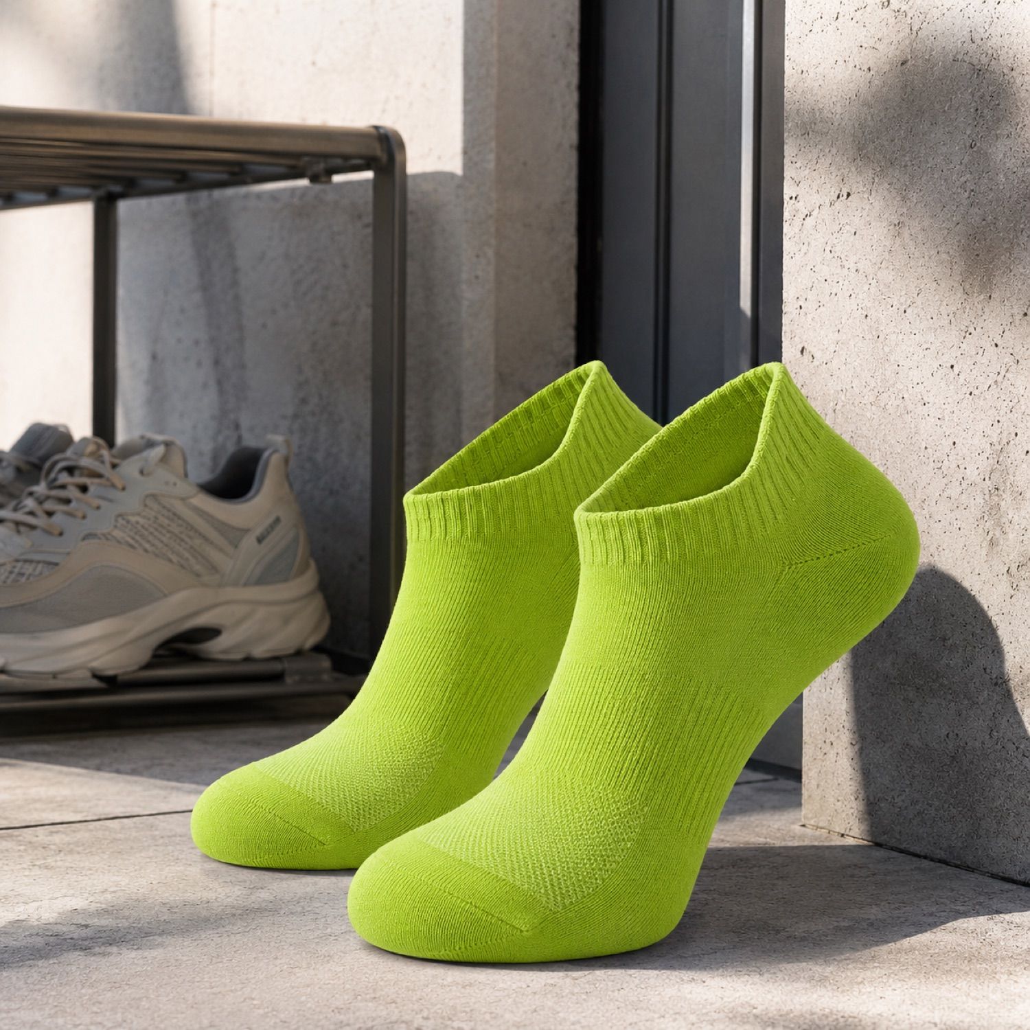 Vector heavy cushion sock — Statement Socks by SH SNEAKERS. in use.